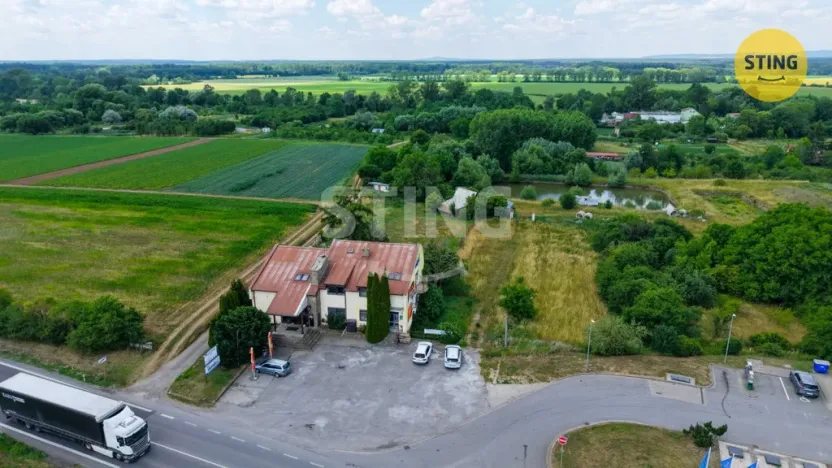 Prodej restaurace, Strážnice, Skalická, 360 m2