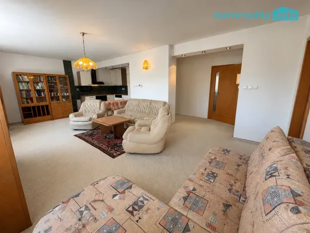 Prodej rodinného domu, Šťáhlavy, 220 m2