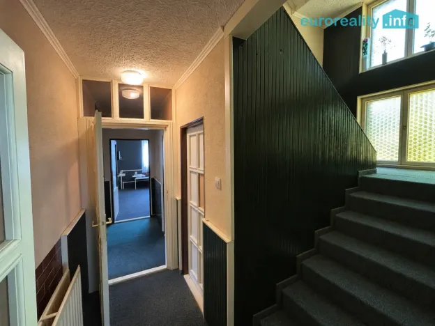 Prodej rodinného domu, Šťáhlavy, 220 m2