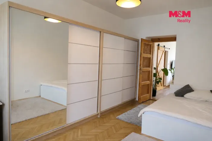 Pronájem bytu 2+kk, Praha - Žižkov, Hájkova, 45 m2