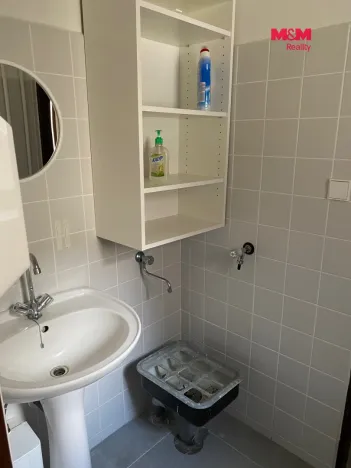 Pronájem obchodního prostoru, Mariánské Lázně, Husova, 100 m2
