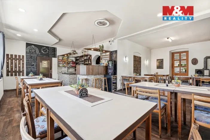 Prodej restaurace, Velké Březno - Valtířov, 350 m2