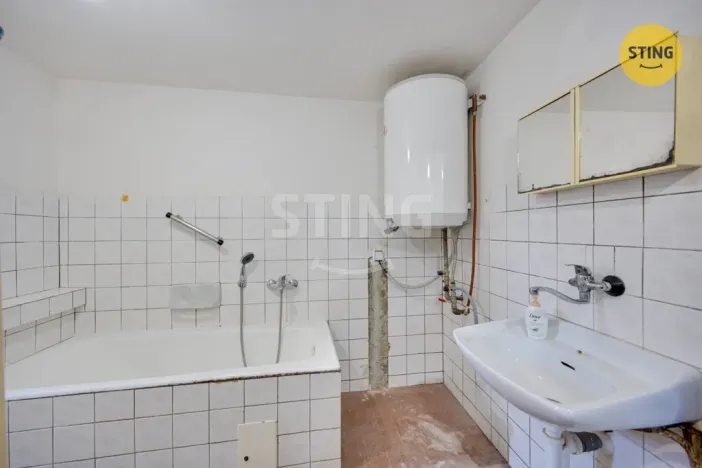 Prodej rodinného domu, Hevlín, 138 m2