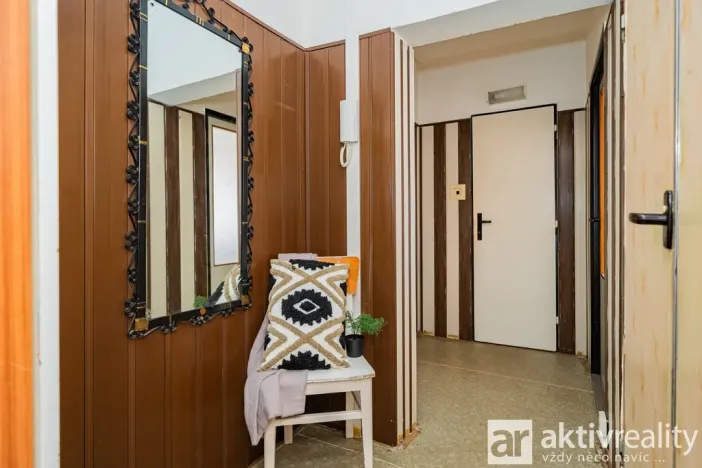 Prodej bytu 2+1, Neratovice, Mládežnická, 52 m2