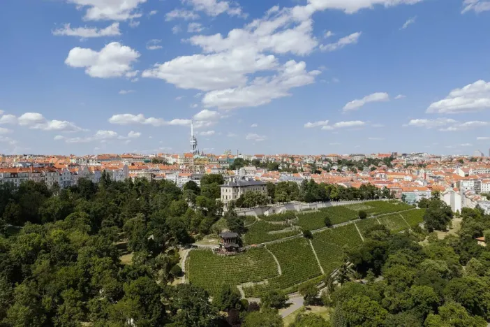 Prodej atypického bytu, Praha, Bělehradská, 72 m2