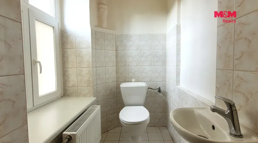Pronájem bytu 2+kk, Lomnice nad Popelkou, Komenského, 49 m2