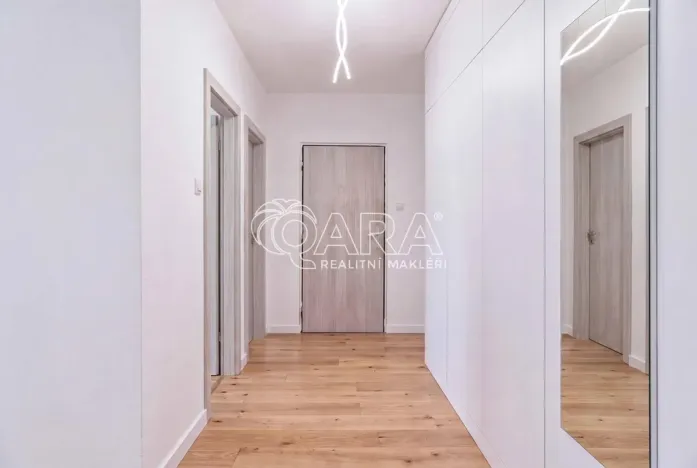 Prodej bytu 2+kk, Praha - Střížkov, Jablonecká, 40 m2