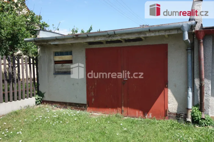 Pronájem garáže, Břeclav, Sušilova, 30 m2