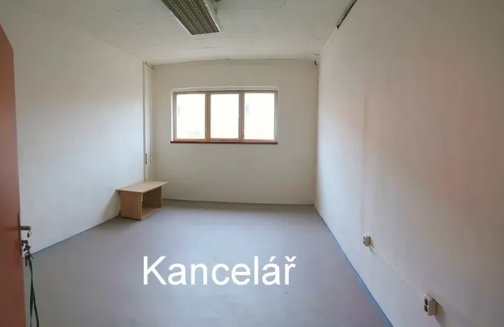 Pronájem skladu, Úvaly, 896 m2