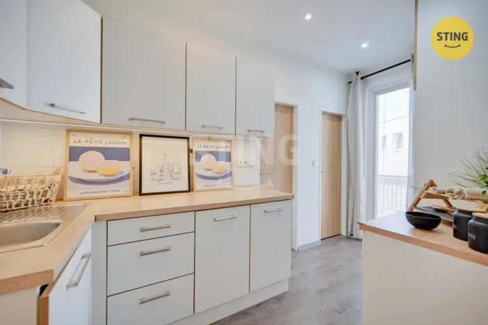 Prodej bytu 3+1, Zlín, Zálešná I, 72 m2