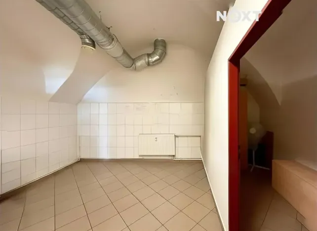Pronájem obchodního prostoru, Prostějov, Pernštýnské nám., 62 m2
