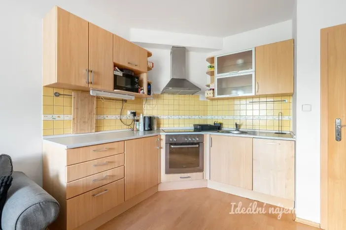 Pronájem bytu 2+kk, Praha - Modřany, Semická, 45 m2