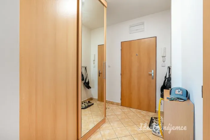 Pronájem bytu 2+kk, Praha - Modřany, Semická, 45 m2