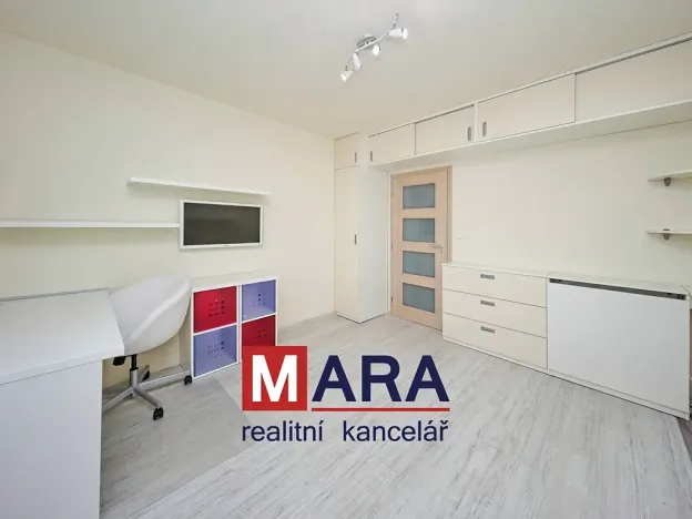 Pronájem bytu 2+1, Olomouc, Sienkiewiczova, 52 m2