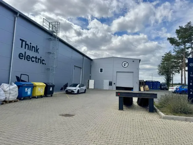 Pronájem skladu, Velká Dobrá, Svahová, 468 m2