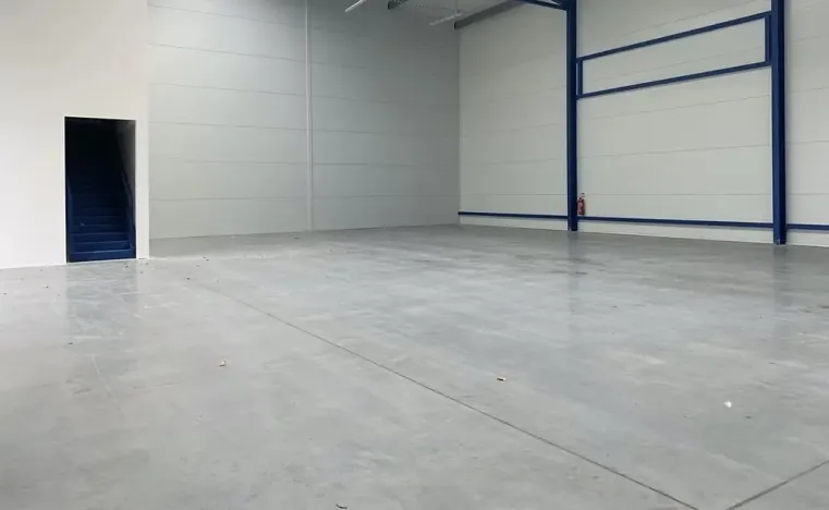 Pronájem skladu, Velká Dobrá, Svahová, 468 m2