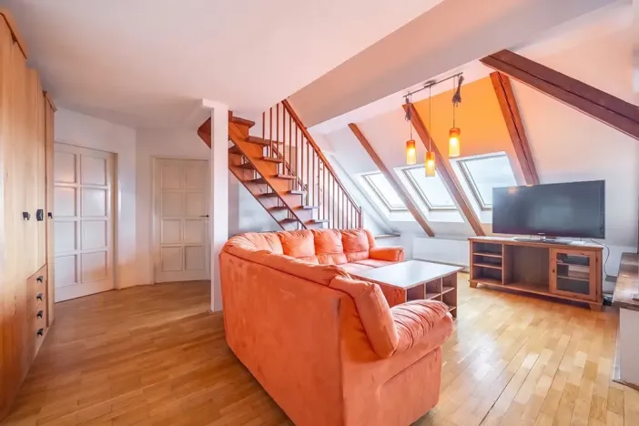 Prodej bytu 4+kk, Praha - Vršovice, Amurská, 175 m2