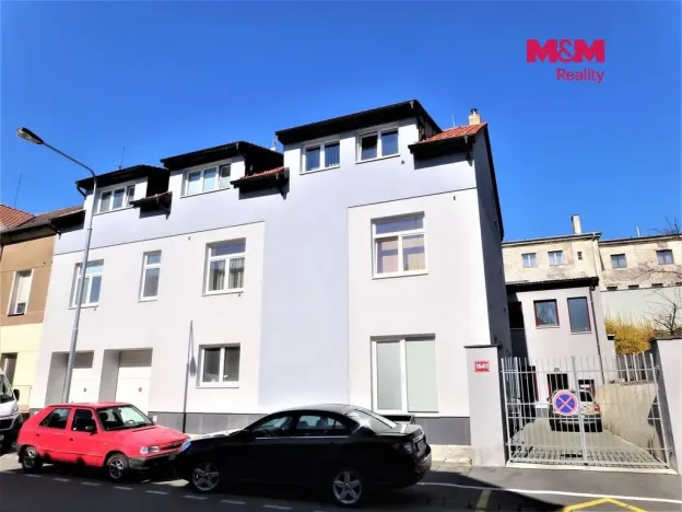Pronájem bytu 4+kk, Kladno, Víta Nejedlého, 127 m2