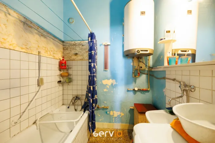 Prodej bytu 3+1, Hrušovany u Brna, Loosova, 93 m2