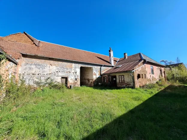 Prodej zemědělské usedlosti, Budeč, 935 m2