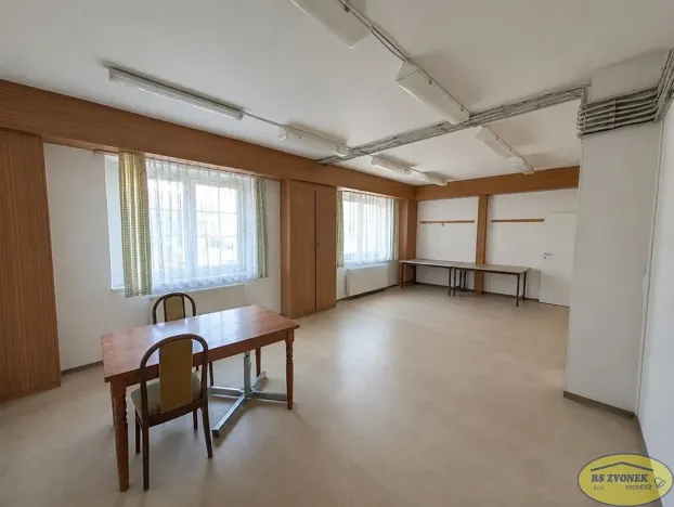 Prodej obchodního prostoru, Bystřice pod Hostýnem, Tyršova, 1300 m2