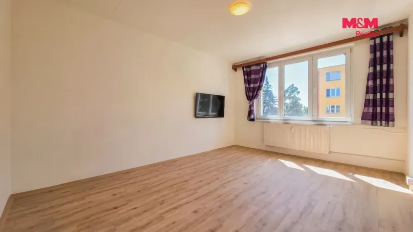 Pronájem bytu 1+1, Nové Strašecí, Křivoklátská, 38 m2