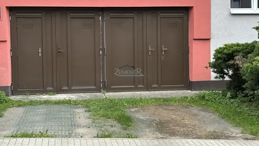 Pronájem skladu, Říčany, Vančurova, 20 m2