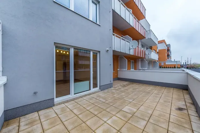 Pronájem bytu 2+kk, Praha - Kyje, Sicherova, 50 m2