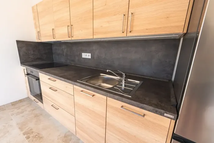 Pronájem bytu 1+kk, Praha - Hlubočepy, Fabiánové, 31 m2