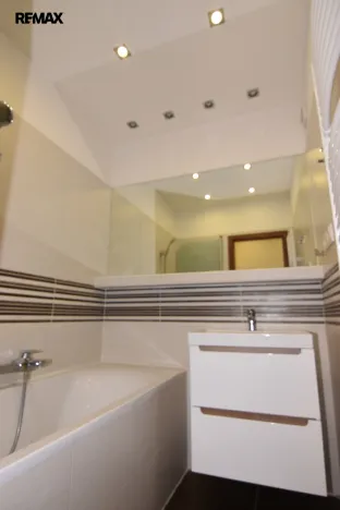 Pronájem bytu 3+1, Olomouc - Lazce, Urxova, 78 m2