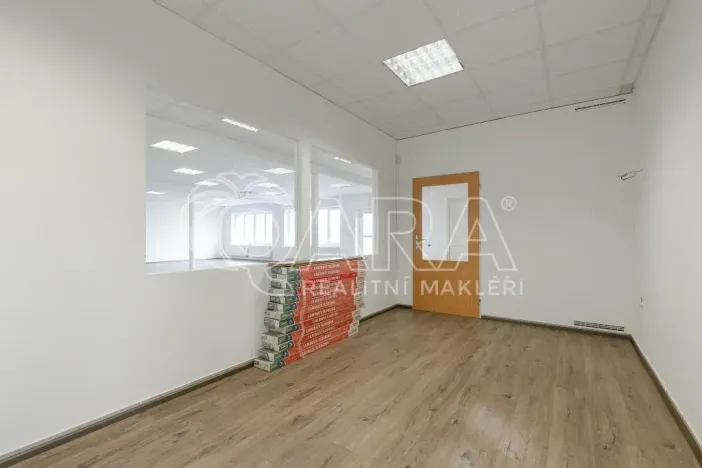 Pronájem obchodního prostoru, Nový Jičín, Riegrova, 149 m2