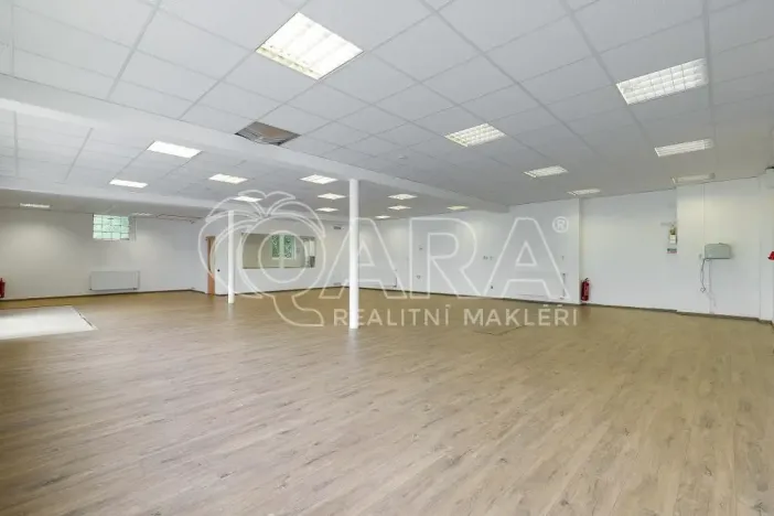 Pronájem obchodního prostoru, Nový Jičín, Riegrova, 149 m2