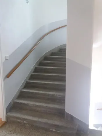 Pronájem bytu 1+kk, Ústí nad Labem - Krásné Březno, 1. máje, 26 m2