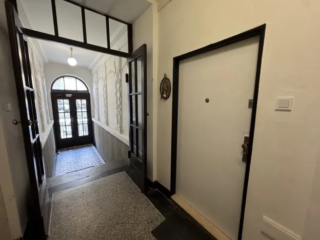 Pronájem bytu 3+kk, Praha - Vinohrady, Bělehradská, 61 m2