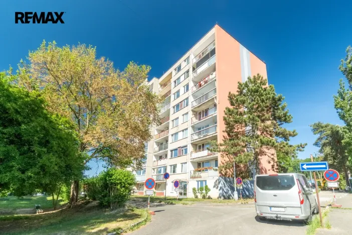 Prodej bytu 3+1, Praha - Komořany, Na Komořsku, 70 m2