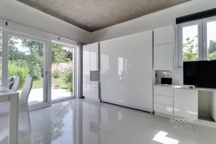 Pronájem bytu 1+kk, Vojkovice, 37 m2