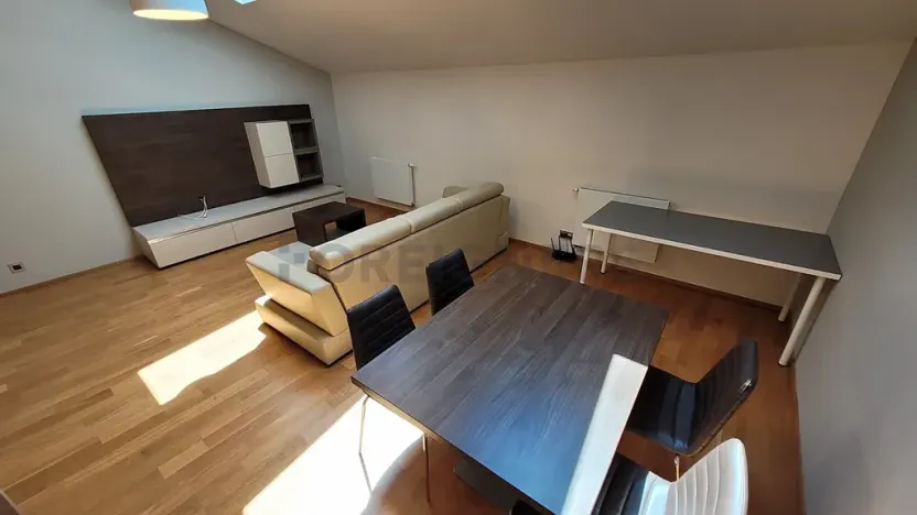 Pronájem bytu 2+kk, Brno, Jakubská, 67 m2