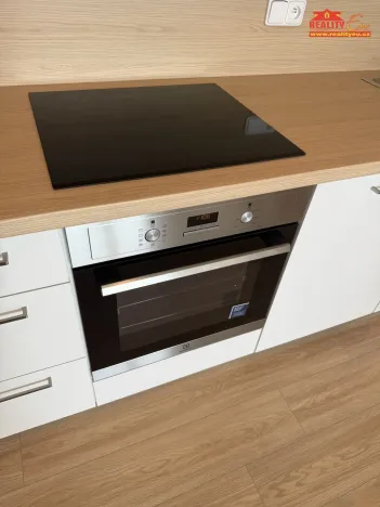 Pronájem bytu 2+kk, Jaroměř - Pražské Předměstí, Josefa Šímy, 60 m2
