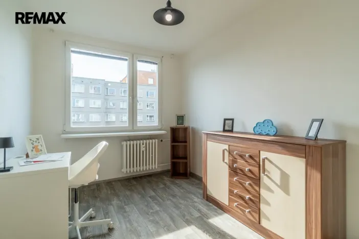 Prodej bytu 2+kk, Praha - Komořany, Na Komořsku, 43 m2