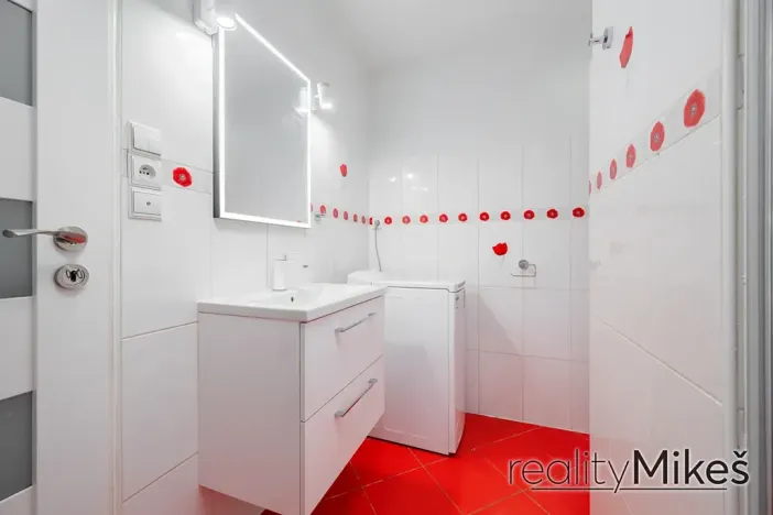 Prodej bytu 1+1, Hodkovice nad Mohelkou, Podlesí, 40 m2