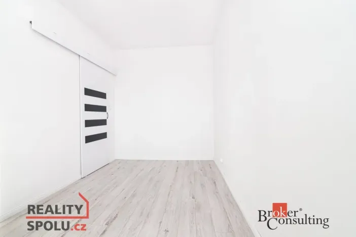 Prodej bytu 2+kk, Karviná - Nové Město, Jaroslava Vrchlického, 40 m2
