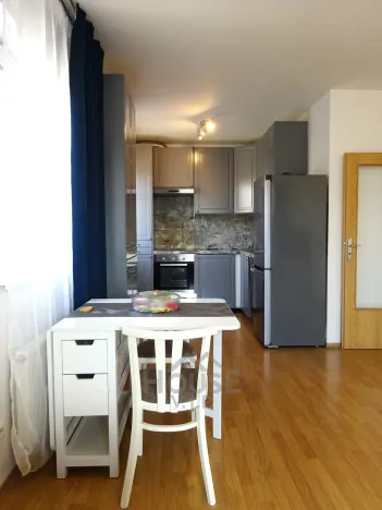 Prodej bytu 2+kk, Praha - Michle, V dolině, 49 m2