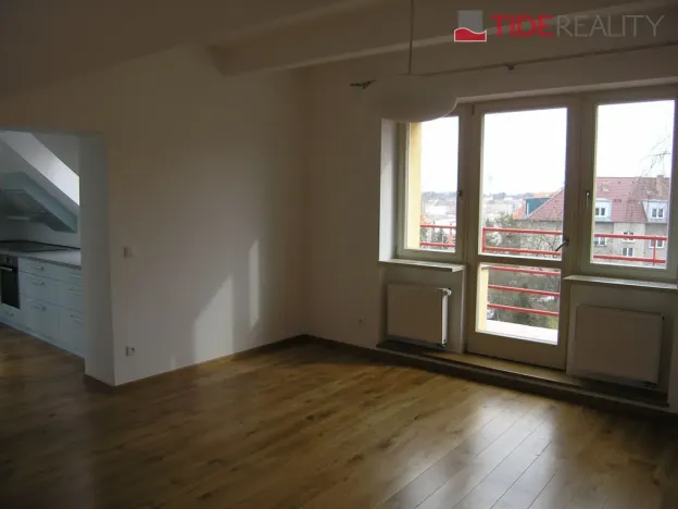 Pronájem bytu 3+1, Praha - Střešovice, Na zástřelu, 120 m2
