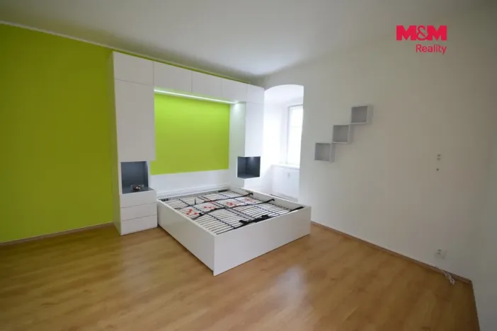 Prodej bytu 1+kk, Mladá Boleslav - Mladá Boleslav I, Staroměstské náměstí, 30 m2