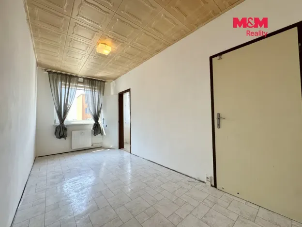 Prodej bytu 2+1, Orlová - Lutyně, Karla Dvořáčka, 43 m2