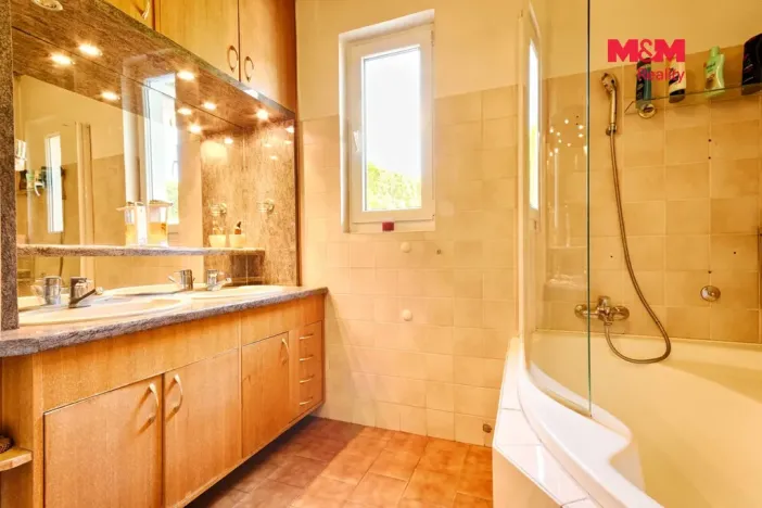 Prodej rodinného domu, Humpolec - Světlický Dvůr, 202 m2