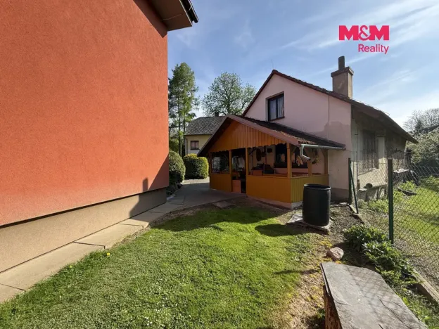 Prodej zemědělské usedlosti, Hrabyně, 214 m2