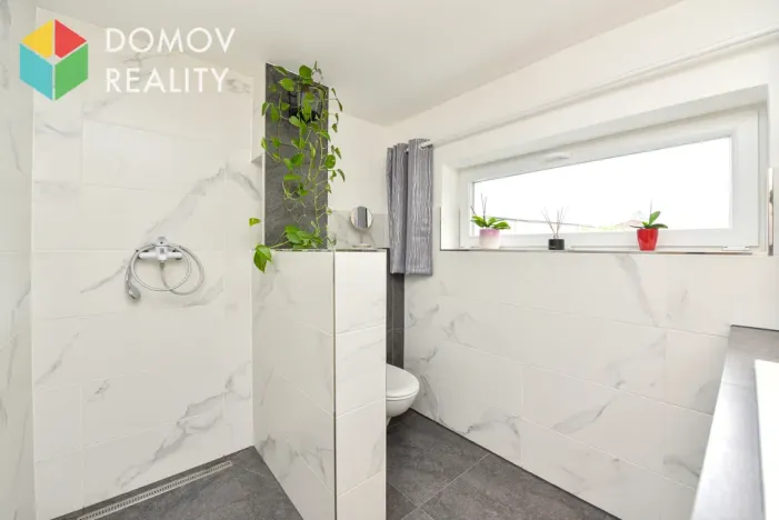 Prodej rodinného domu, Holoubkov, 42 m2