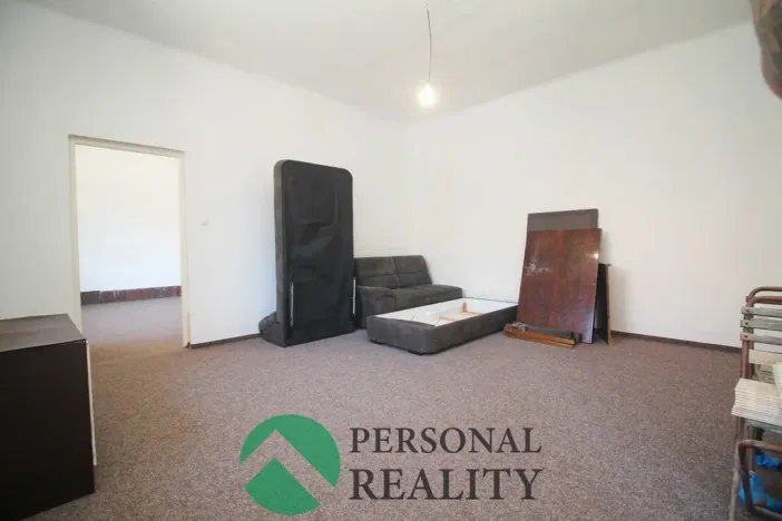 Prodej komerční nemovitosti, Krupá, 130 m2