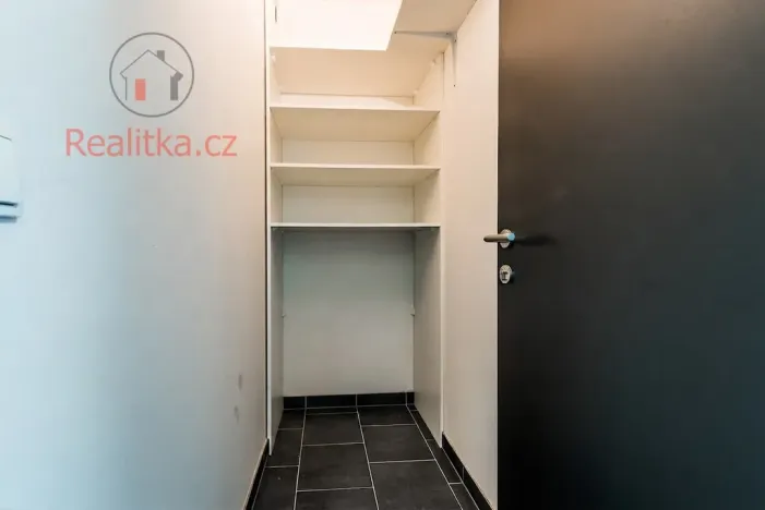 Prodej bytu 1+kk, Praha - Letňany, Pavla Beneše, 37 m2